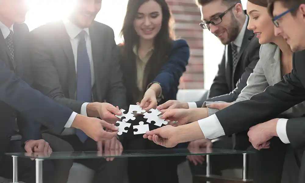 team building milano esercizi sulla fiducia